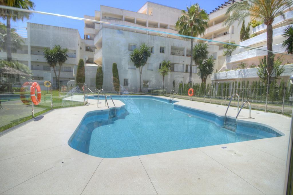 Jardines De Andalucia Apartment มาร์เบยา ภายนอก รูปภาพ